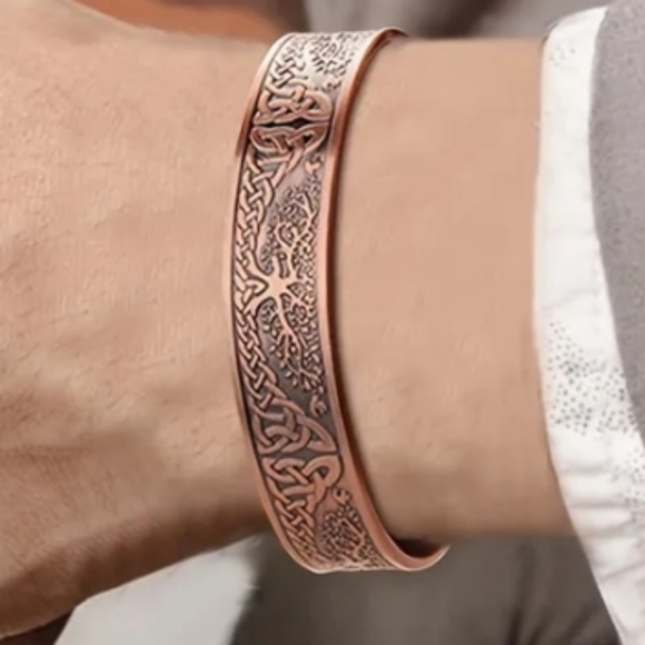 Celtic Tree of Life Copper Bracelet - Picture 4 of 10